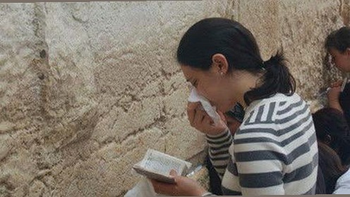 揭秘娱乐圈吃瓜军团：龚俊与两位叫兽背后的那些事🍿