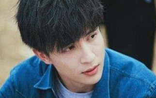 娱乐圈顶流背后的故事：那些你不知道的真相揭秘