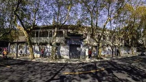 企业曝光话题再起：娱乐圈与网红背后的隐秘真相引关注