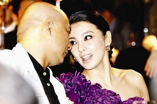 娱乐圈“吃瓜三姐妹”内幕揭秘：幕后真相逐渐浮出水面